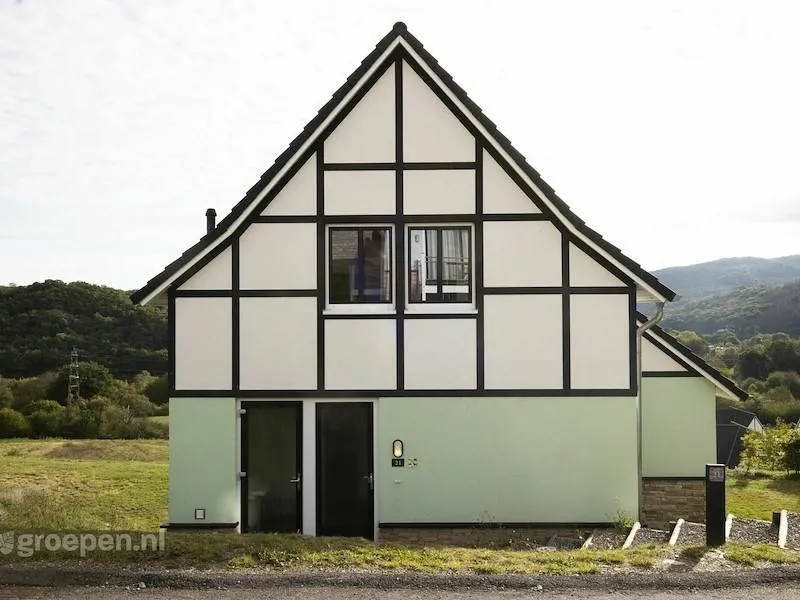 Charmantes Aparthotel mit Terrasse und Pool | Naturblick - Image 1