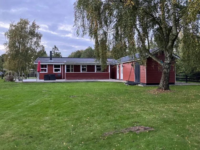Espectacular casa vacacional apta para familias con barbacoa y jardín | Admite mascotas - Image 1