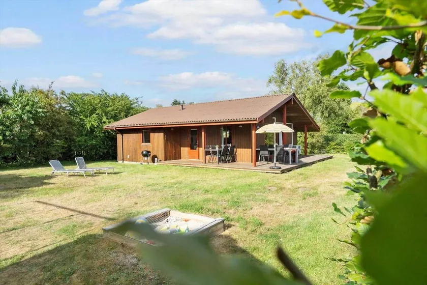 Casa vacacional con terraza y barbacoa - Image 1