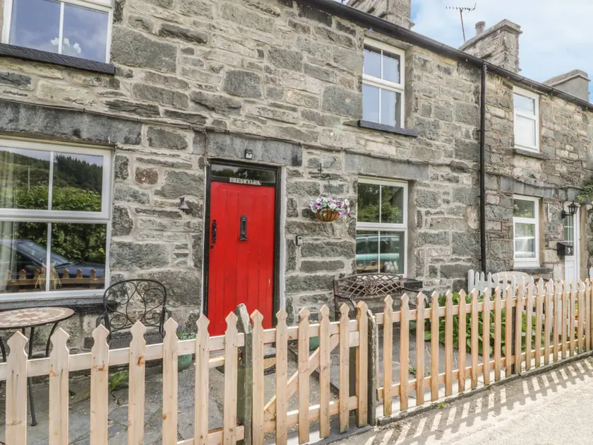 Nice cottage with garden & terrace | Pets are welcome - Image 1