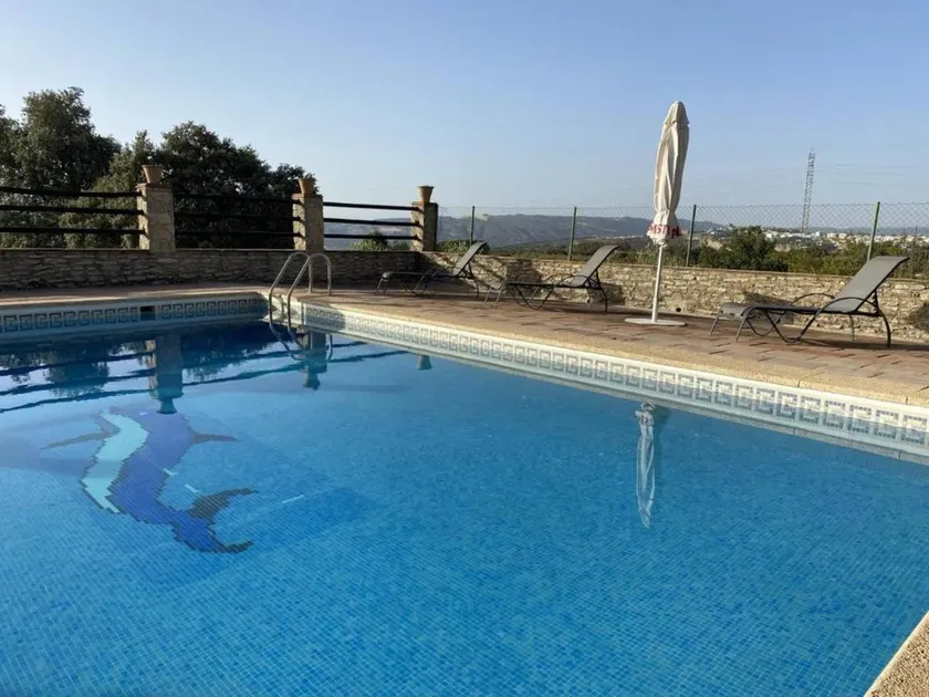 Holiday home with terrace, barbeque & garden | Mountain view - Image 1