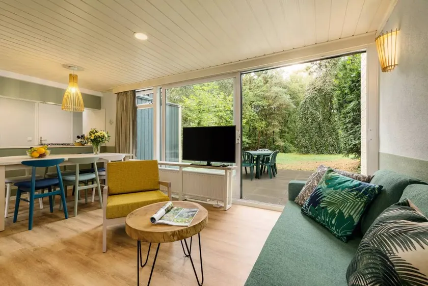 Nice mobile home with garden & terrace | Next to the beach | Pets are welcome - Image 1