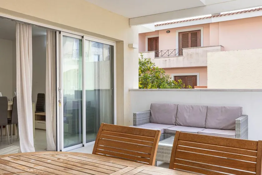 Spacieux appartement avec jardin, terrasse et internet haut débit | Vue mer | À côté de la plage | Avec animaux acceptés - Image 1