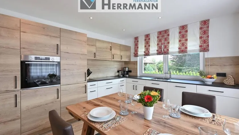 Pleasant holiday apartment | Mountain view - Image 1