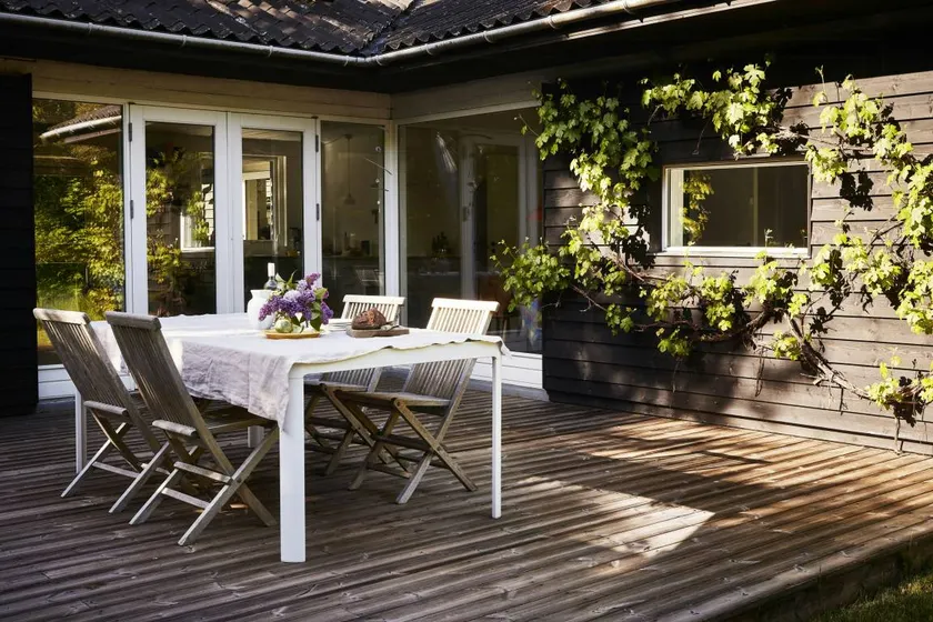 Children-friendly pleasant house with garden, terrace & barbeque | Next to the beach | Pet-friendly - Image 1