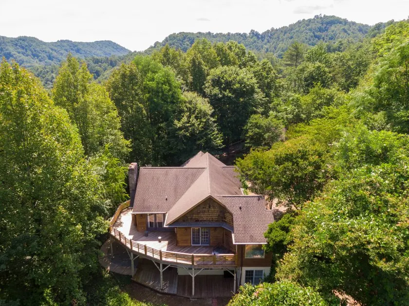 Hidden Falls Retreat - Image 1