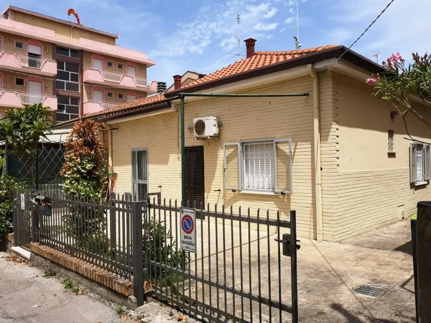 Appartement avec barbecue et jardin | Vue jardin - Image 1