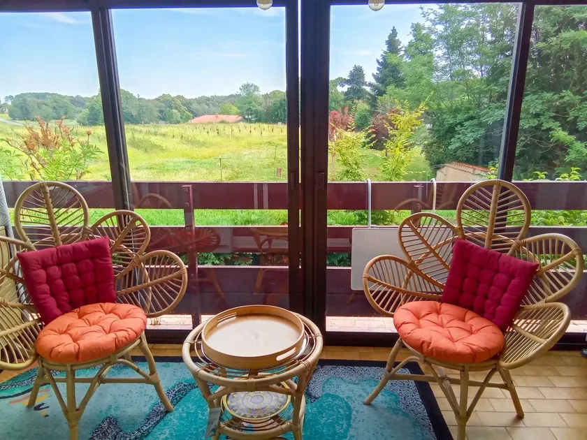 Beautiful studio with garden & terrace | Garden view - Image 1