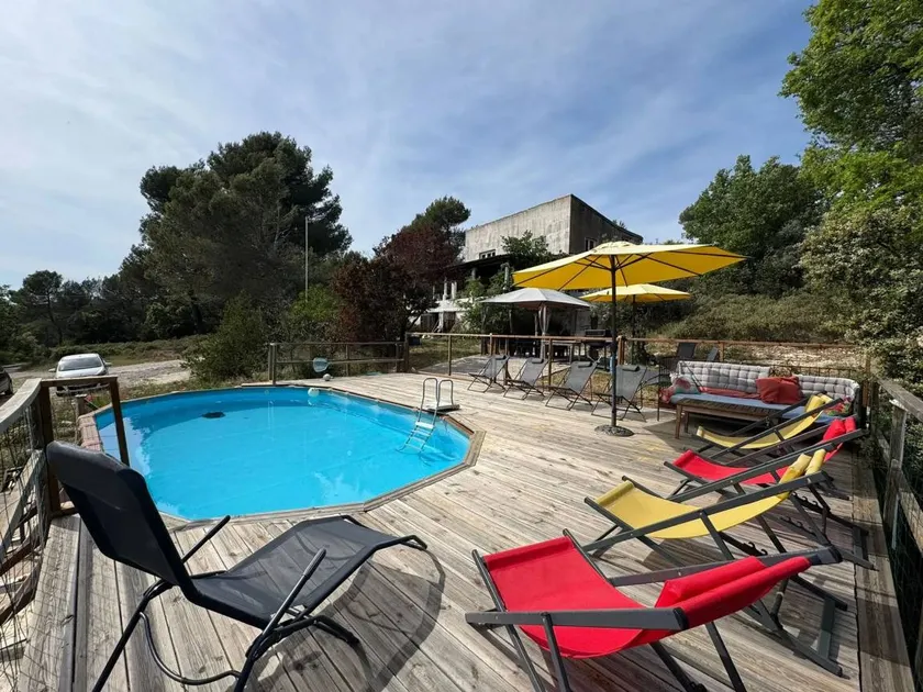 Villa with barbeque, pool & terrace - Image 1