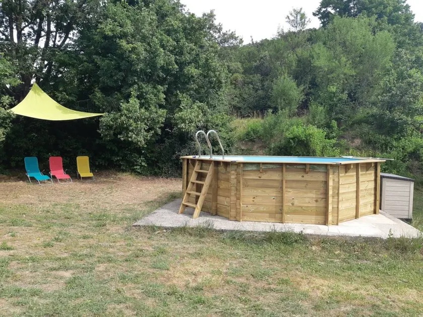 Child-friendly gite with BBQ, garden & private pool | Pet-friendly - Image 1