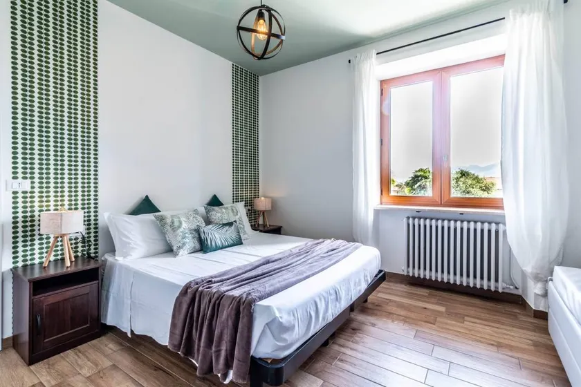 Flat with garden, pool & barbeque - Image 1