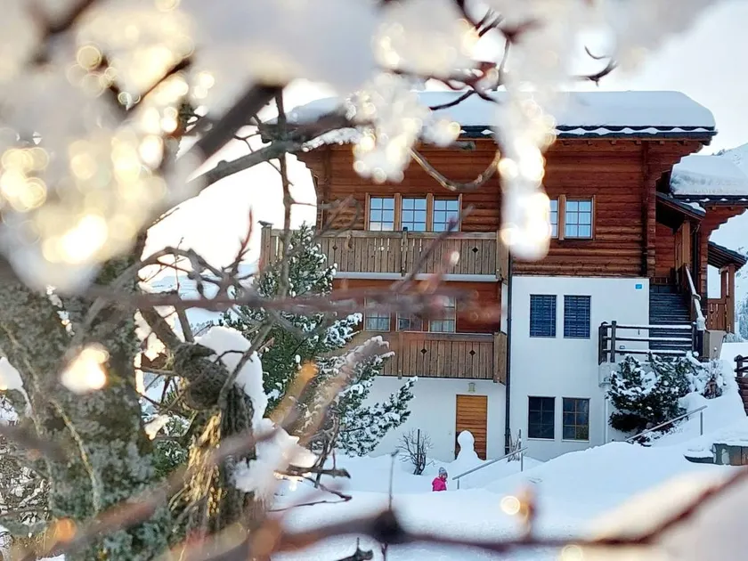 Charming holiday apartment with terrace | Ski nearby - Image 1