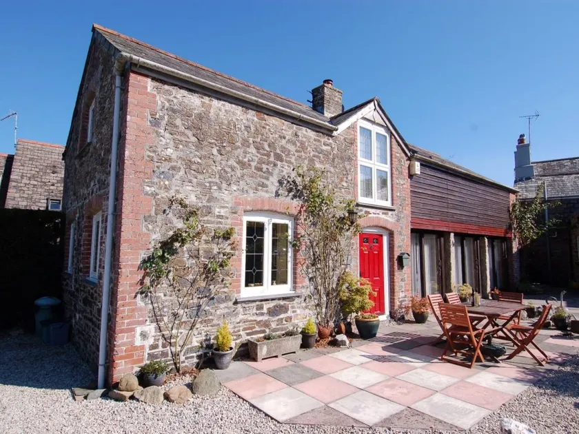Cottage with garden & barbeque - Image 1