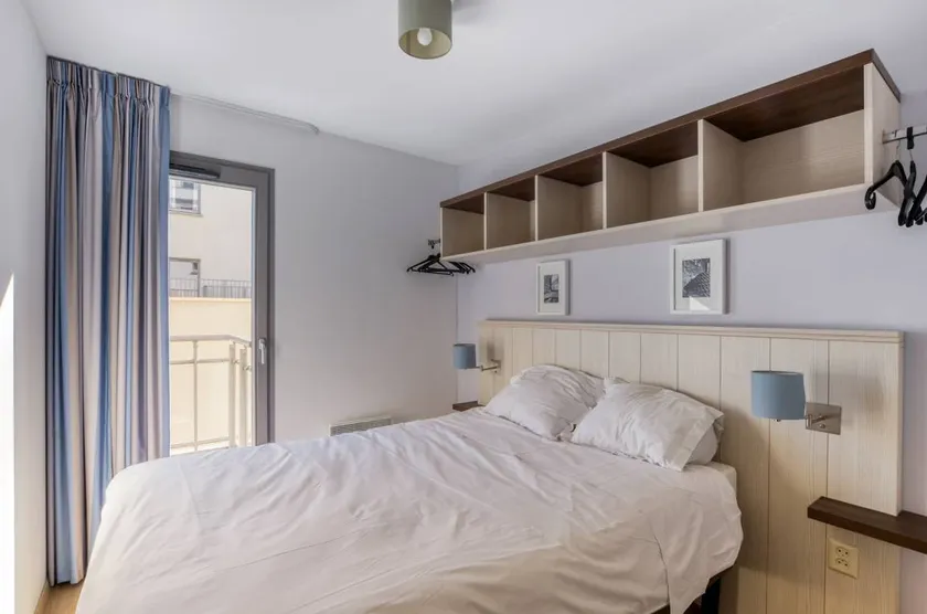 Holiday home | Beach view - Image 1