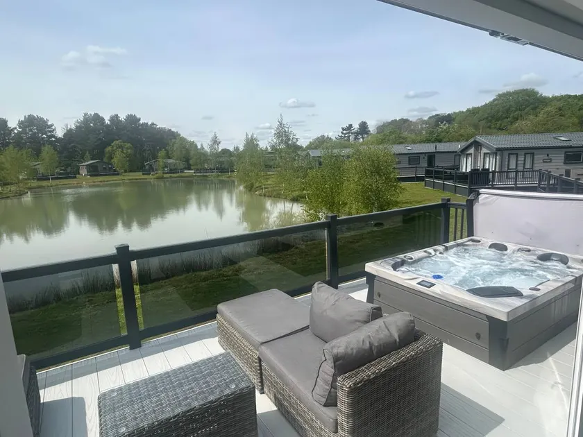 Familienorientiertes Landhaus mit Garten und Whirlpool - Image 1