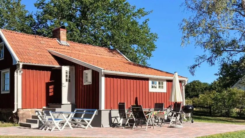6 Person Holiday Home in Hagby - Image 1