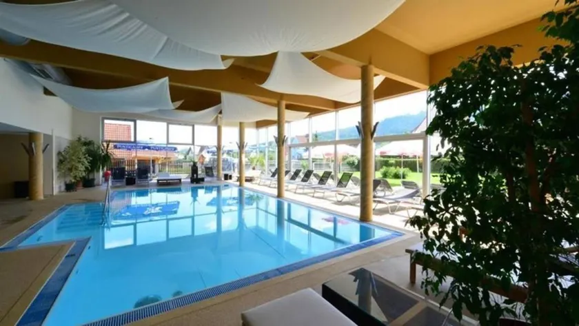 Family-friendly holiday apartment with terrace, sauna & BBQ | Pet-friendly - Image 1