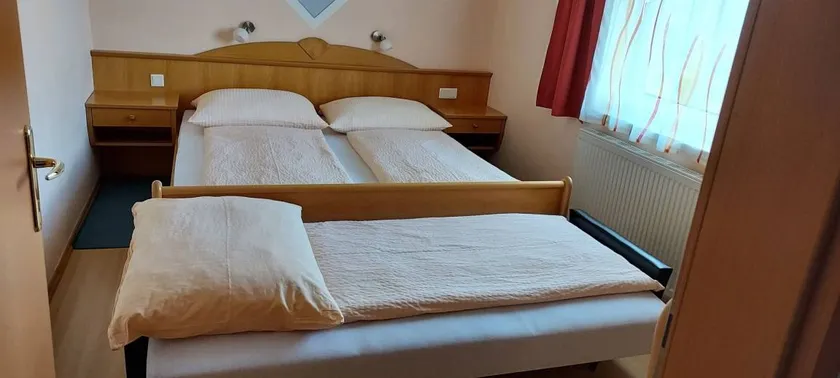 Bed and breakfast with sauna & terrace | Mountain view - Image 1