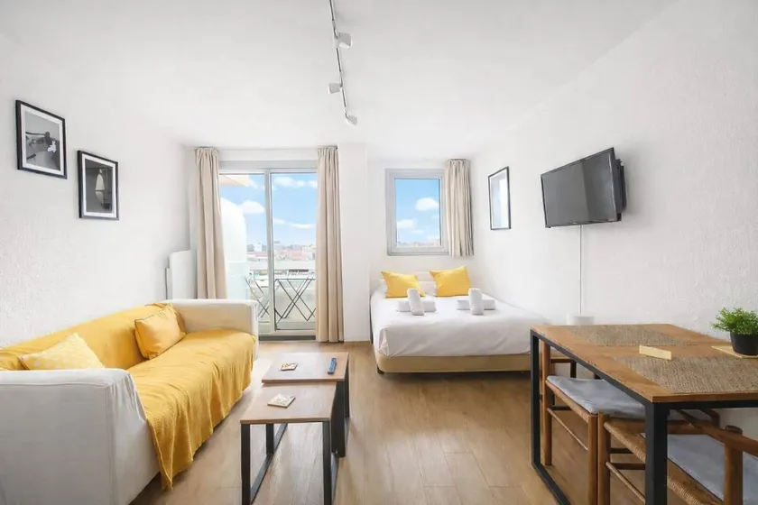 Children-friendly flat with pool | Next to the beach - Image 1