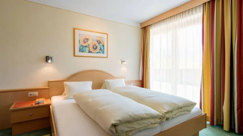 Child-friendly holiday apartment with garden, terrace & barbecue | Panoramic view - Image 1