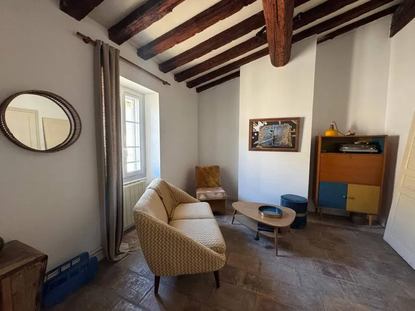 Fully equipped apartment with shared terrace, bike storage, and Wi-Fi - Image 1