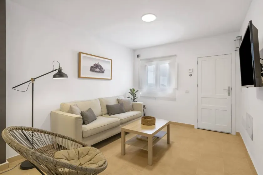Holiday home with fast internet | Perfect for remote work - Image 1