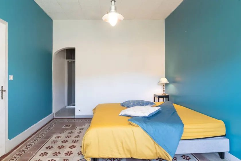 Apartment 'Bleue' with Shared Terrace, Shared Garden and Wi-Fi - Image 1