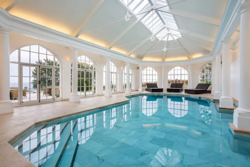 Family-oriented pleasant castle with garden, private pool & terrace | Sea view - Image 1