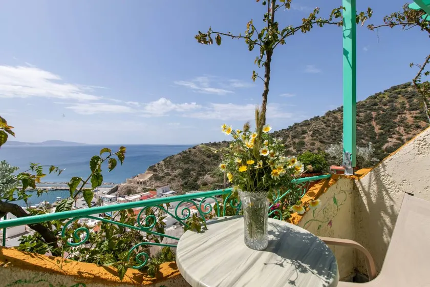 Bed & breakfast with garden | Garden view | Beach nearby | Dogs allowed - Image 1