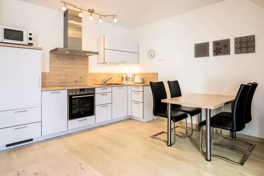 Flat with sauna - Image 1