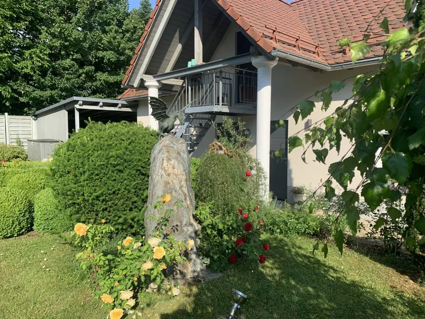 Bezaubernde Ferienwohnung mit Rosengarten - Image 1