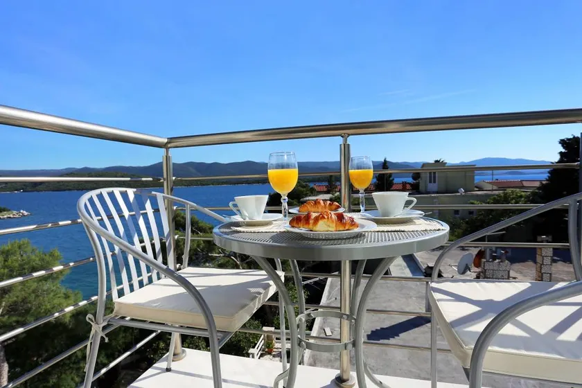 Apartment with terrace | Sea view - Image 1