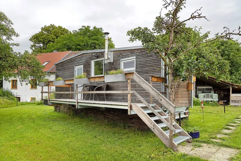 Holiday home with garden & barbeque | Garden view - Image 1
