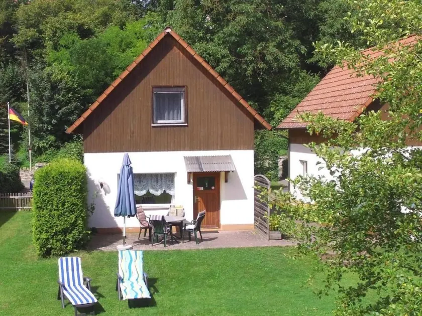 Haus im Grünen - Image 1
