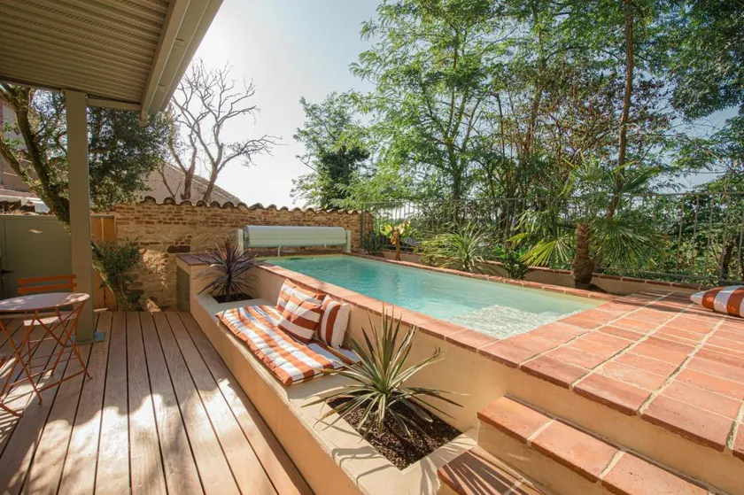 Fully equipped gite with garden, terrace & BBQ - Image 1