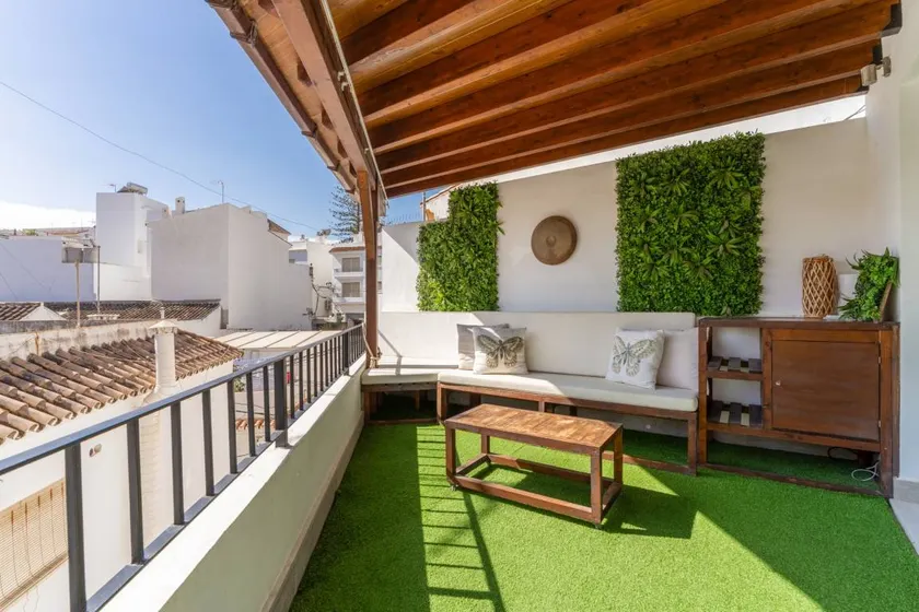 Maison de vacances avec internet haut débit et terrasse | Vue ville - Image 1