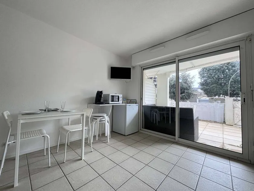 Merveilleux studio avec piscine | À côté de la plage - Image 1