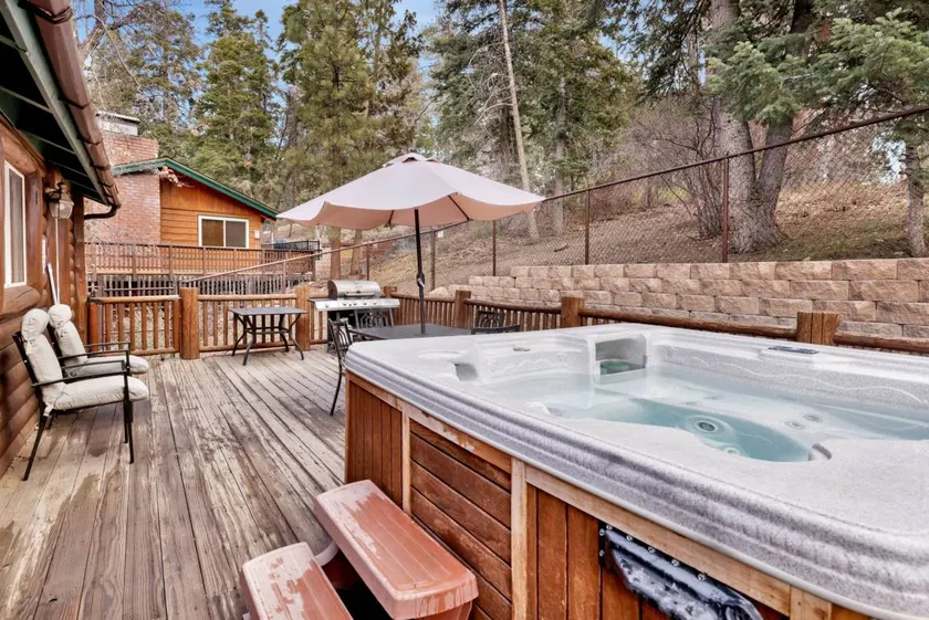 Merveilleux chalet adapté aux familles avec barbecue et jacuzzi | Vue montagne | Avec animaux bienvenus - Image 1