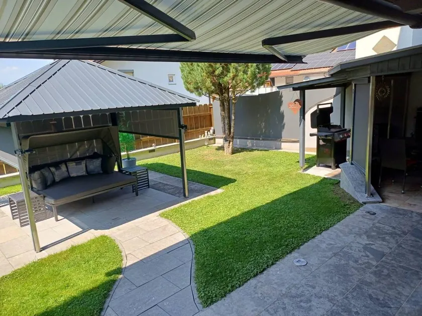 Holiday apartment with garden & terrace | Mountain view | Pets allowed - Image 1