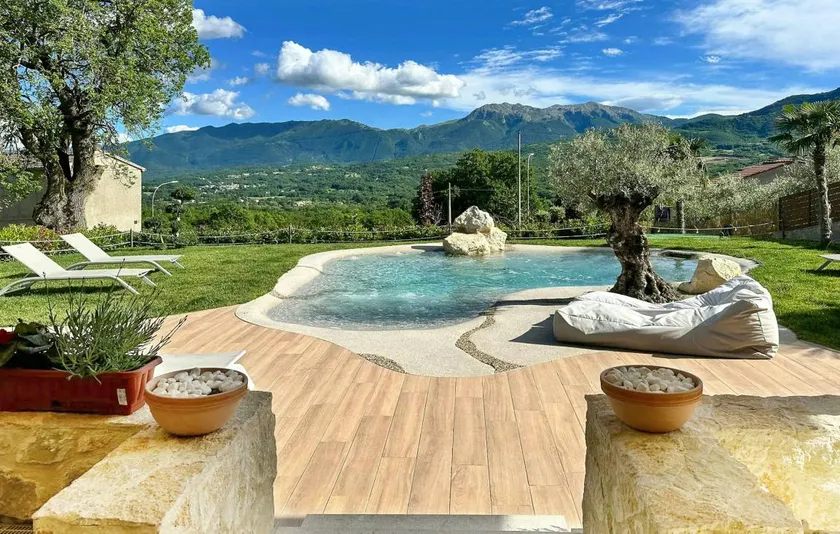 Villa mit Pool, Wellnessbereich im Grünen und Sternenhimmelkuppel - Image 1