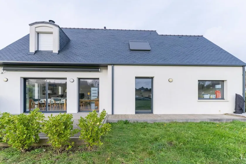 New house with pool near Beach - Image 1