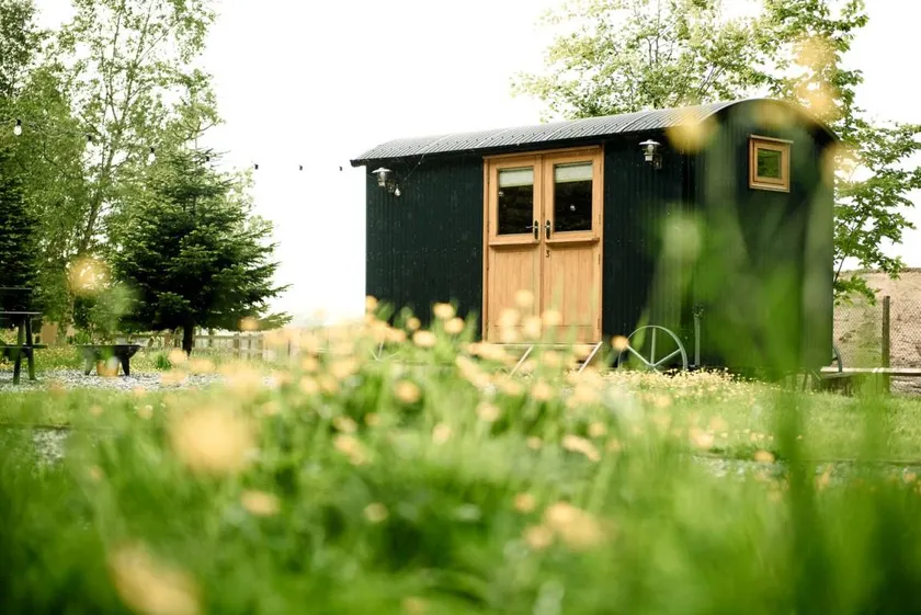 Luxury Shepherd Hut Camping Rental for Families near Preston, England - Image 1