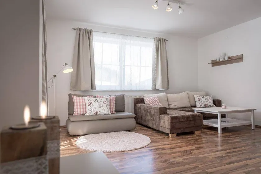 Flat with terrace & garden | Mountain view - Image 1