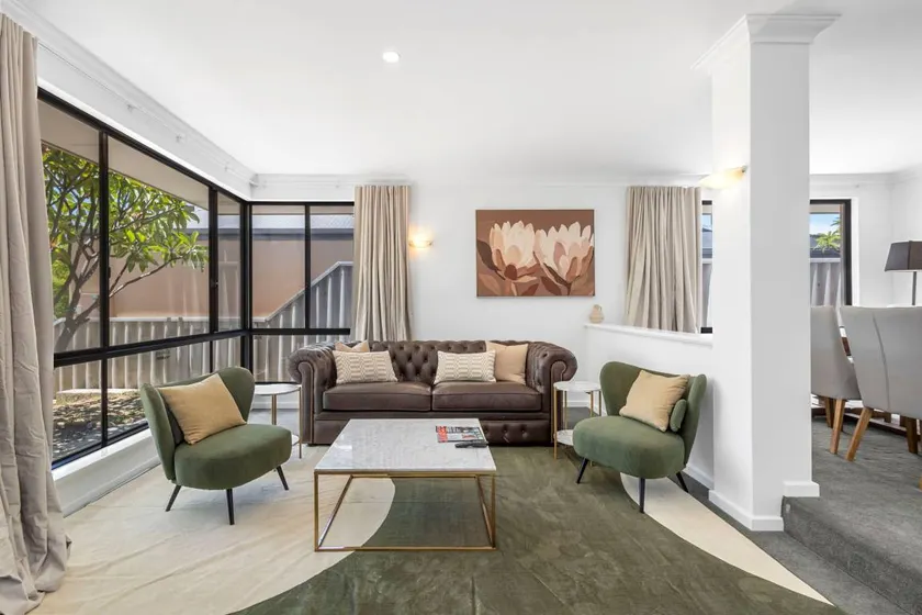 The Monaco Mansion Dianella - Sepal Stay - Image 1