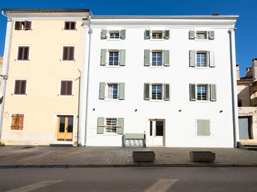 Fully equipped flat - Image 1