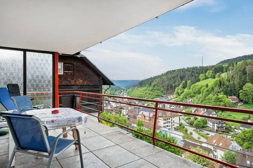 Flat with garden | Garden view - Image 1