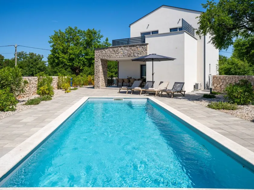 Casa con barbacoa, terraza y piscina privada | Vistas al mar - Image 1