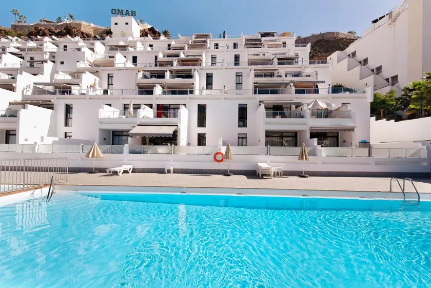 Flat with pool & terrace | Mountain view | Dogs allowed - Image 1
