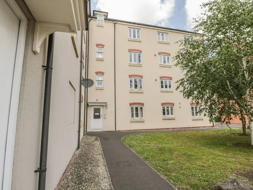 Child-friendly cottage with garden - Image 1