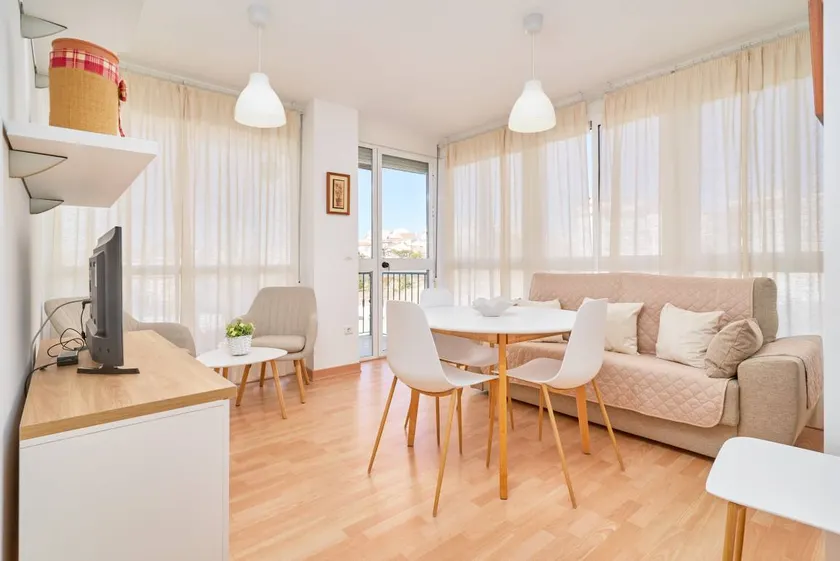 Flat with terrace | Sea view | Close to the beach - Image 1
